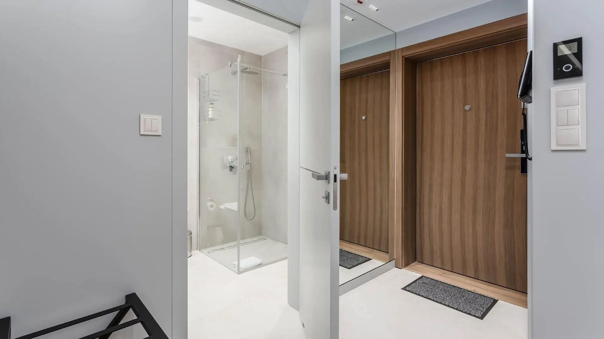 Deo Plaza - Apartamenty Old Town By Rent Like Home Gdańsk 0*,